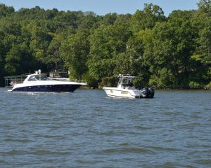 Weekend boating crash at Lake of the Ozarks kills one