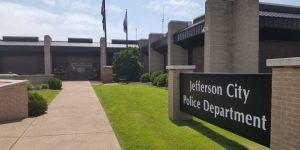 UPDATE: Suspected Jefferson City bank robber taken into custody