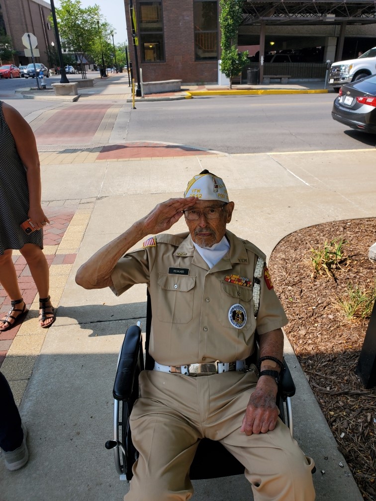 (AUDIO): 96-year-old mid-Missouri veteran receives the Medal of Combat Valor