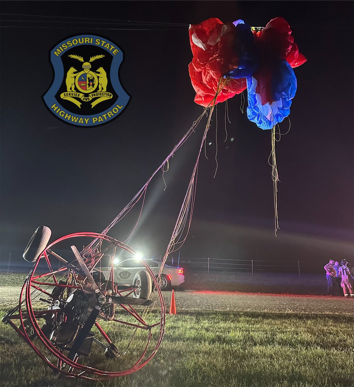 Missouri troopers: mid-Missouri paraglider who struck power lines sustains minor injuries