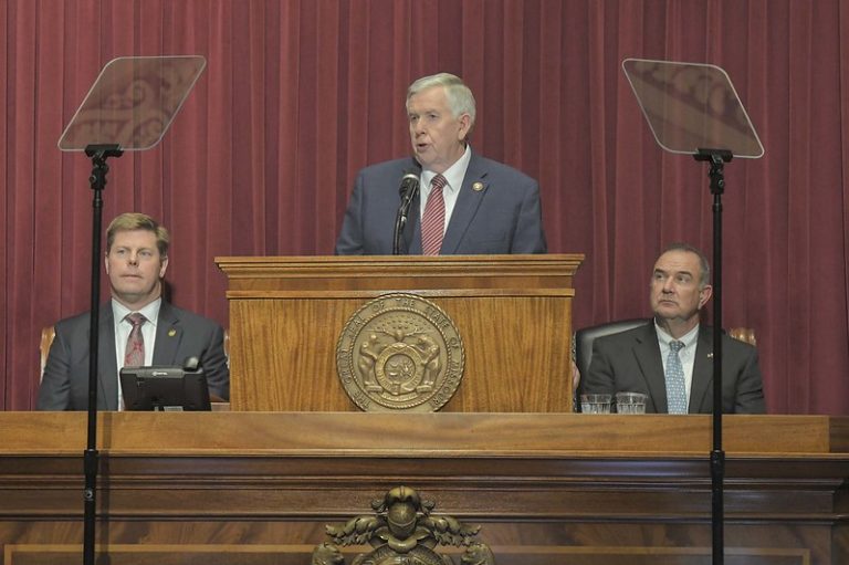 governor parson pic