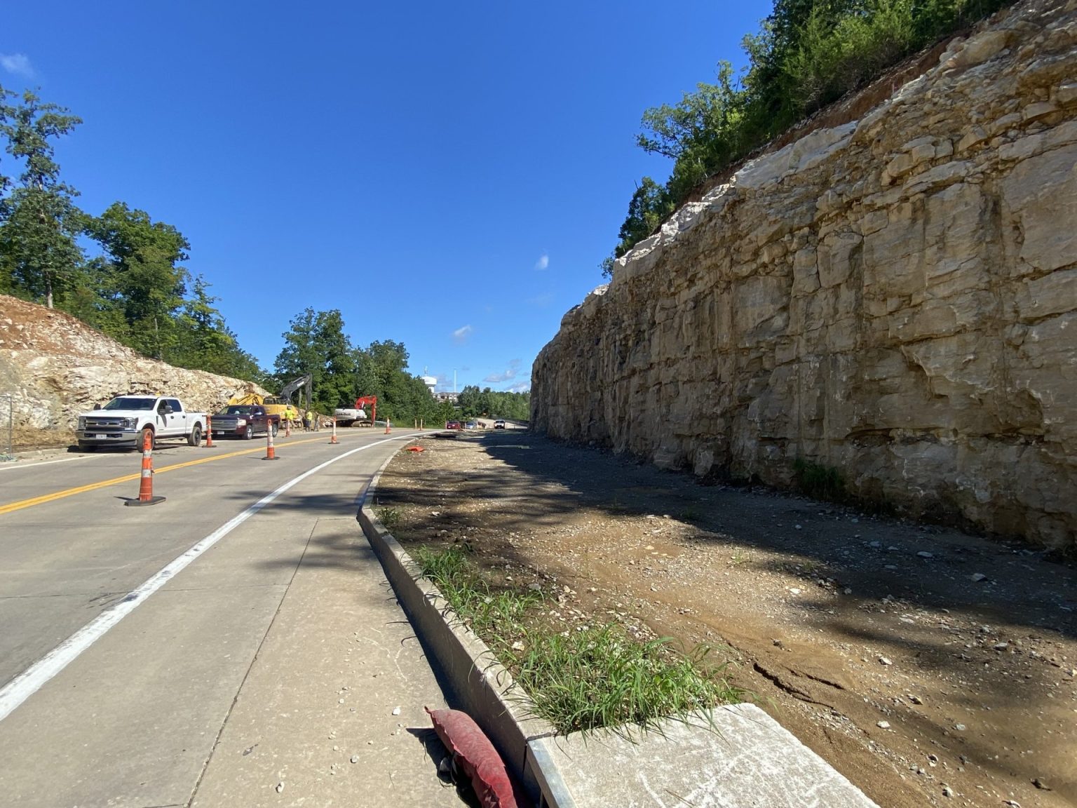 maguire slope stabilization project aug 14 2023 (003)