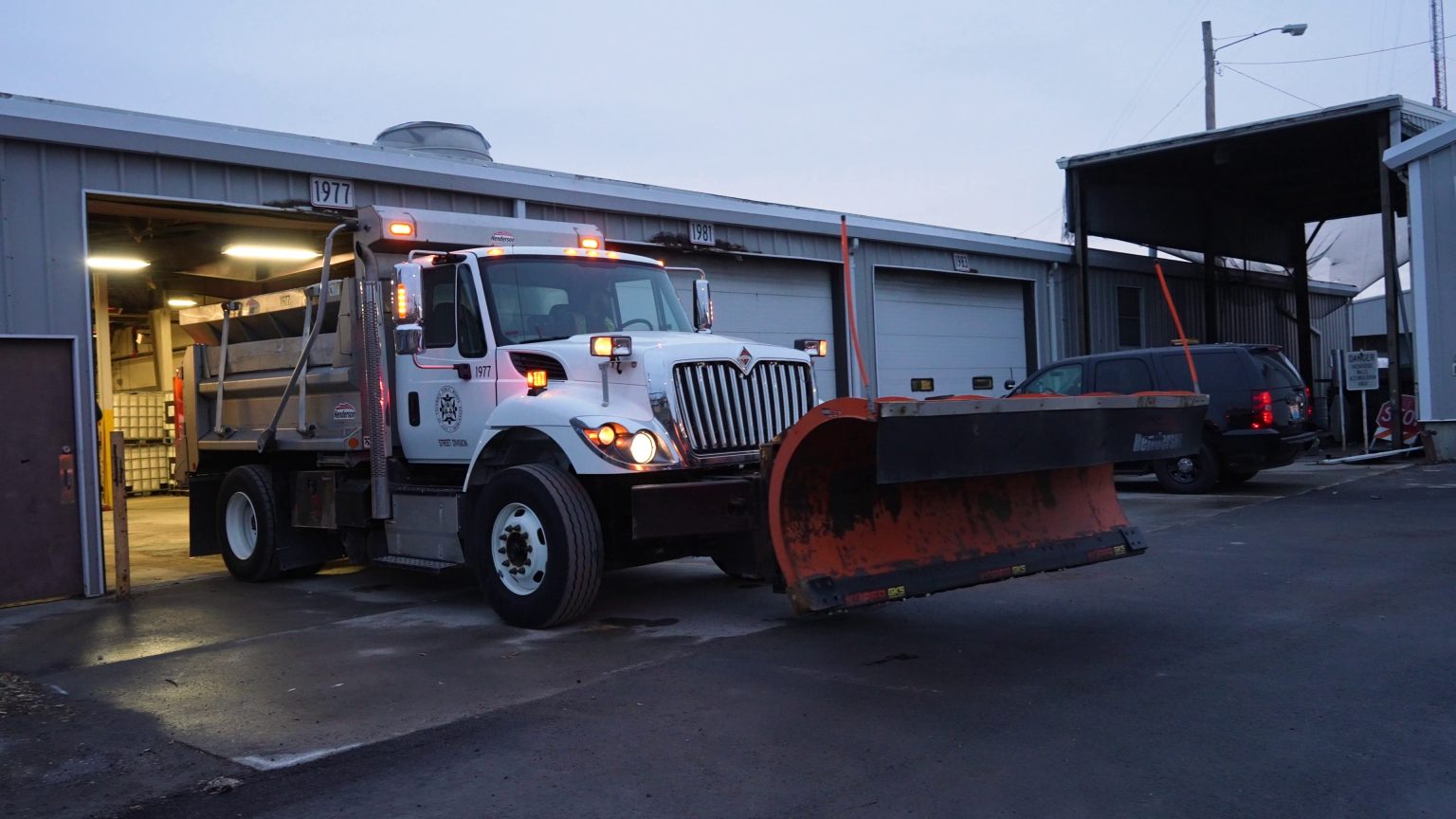 snow plow truck at grissum building on lakeview avenue (002)