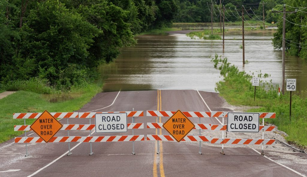 flood060826 12353 (002)