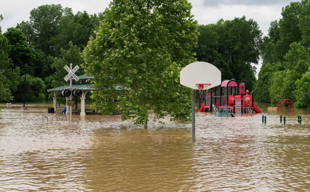 flood060826 12355 (002)